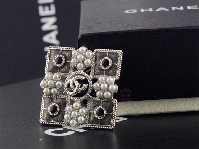 Spilla Chanel Modello 344